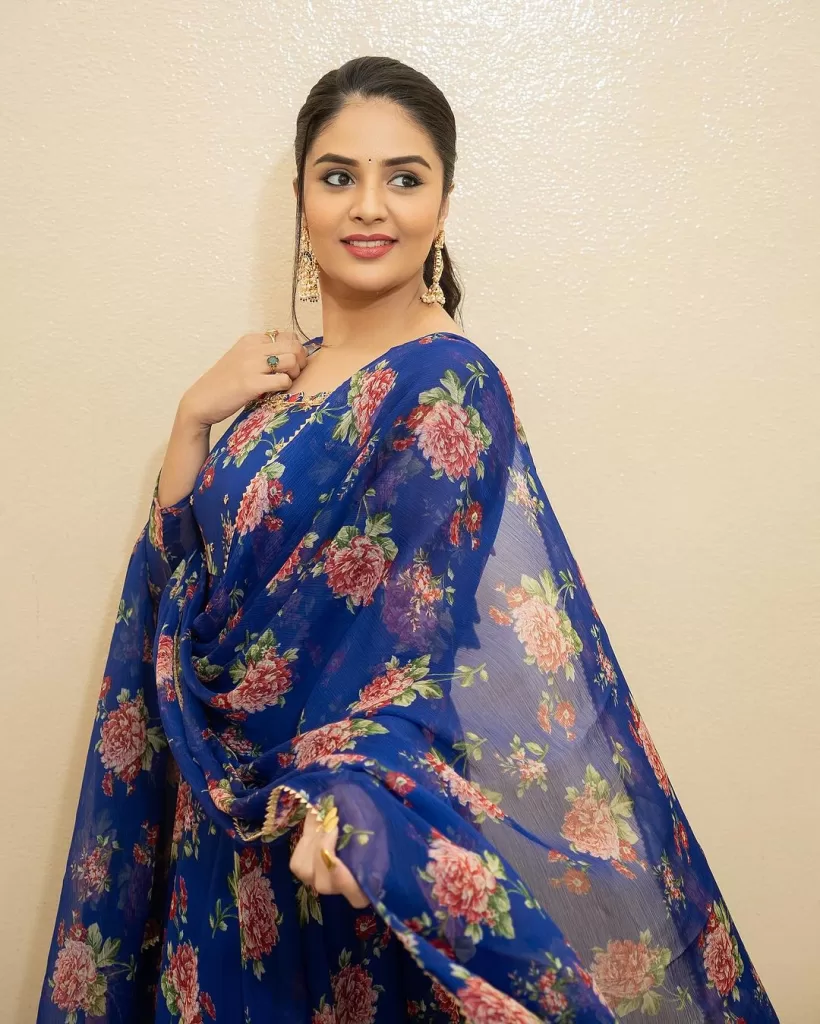 sreemukhi