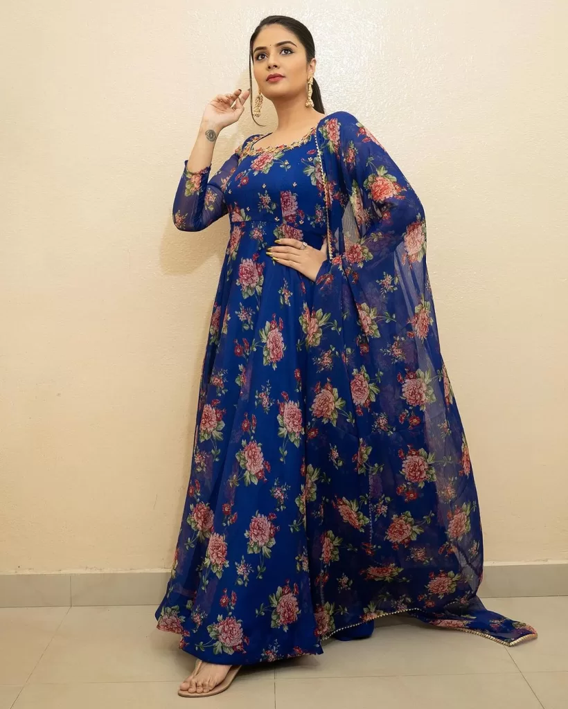 sreemukhi