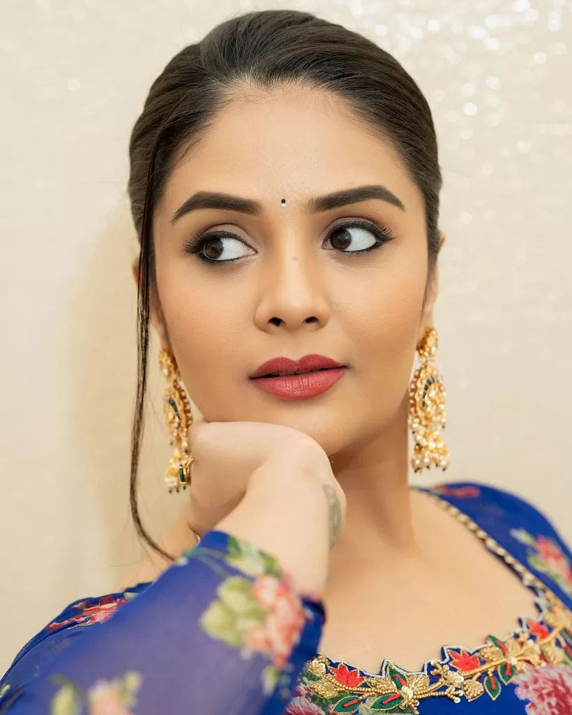 sreemukhi