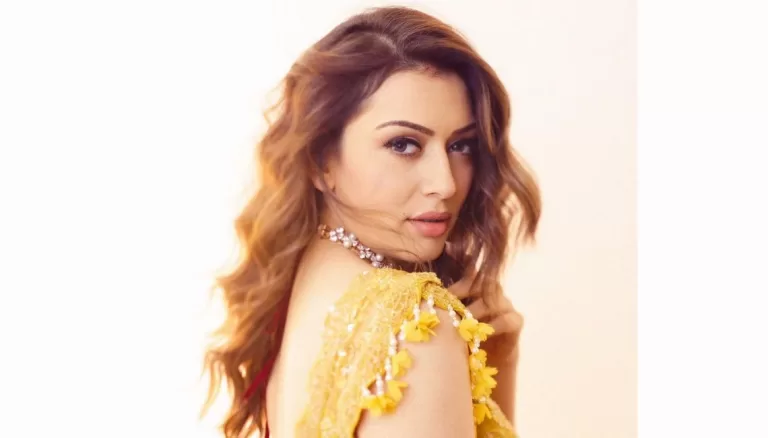 Hansika Motwani’s Glamorous Yellow Attair