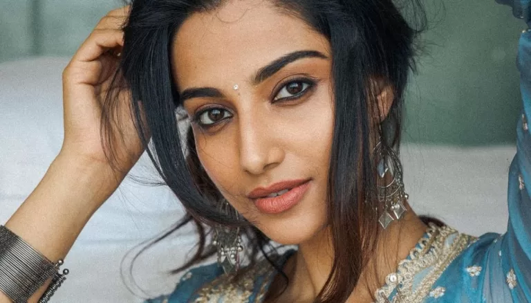 Meenaakshi Chaudhary Looks Cool in Blue