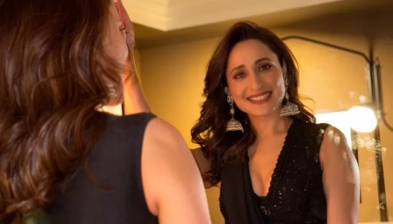 Pragya Jaiswal Looks Hot in Black