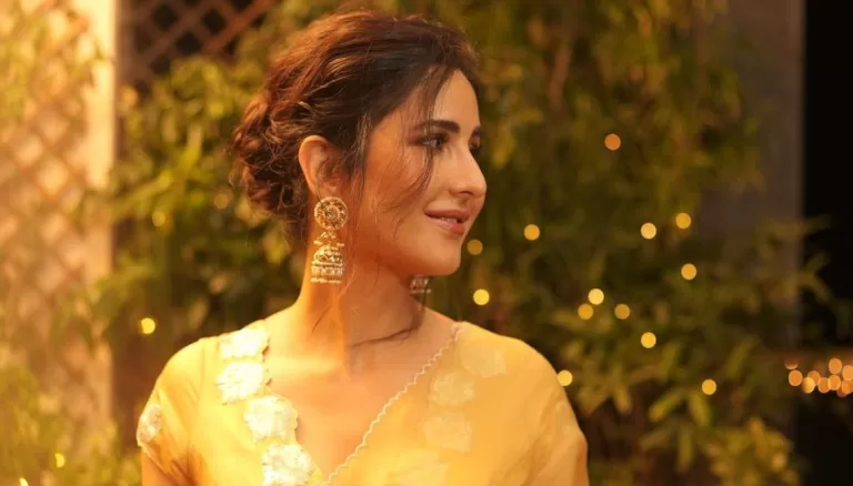 Katrina Kaif Elegant Looks in Yellow Saree