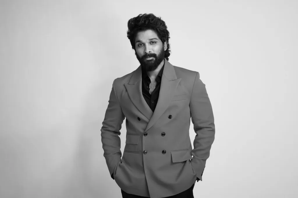 Black Obsession: Allu Arjun keeps it classic in velvet bird embroidered  tuxedo that costs Rs 1,45,000 | Men stylish dress, Fashion suits for men,  Tuxedo for men
