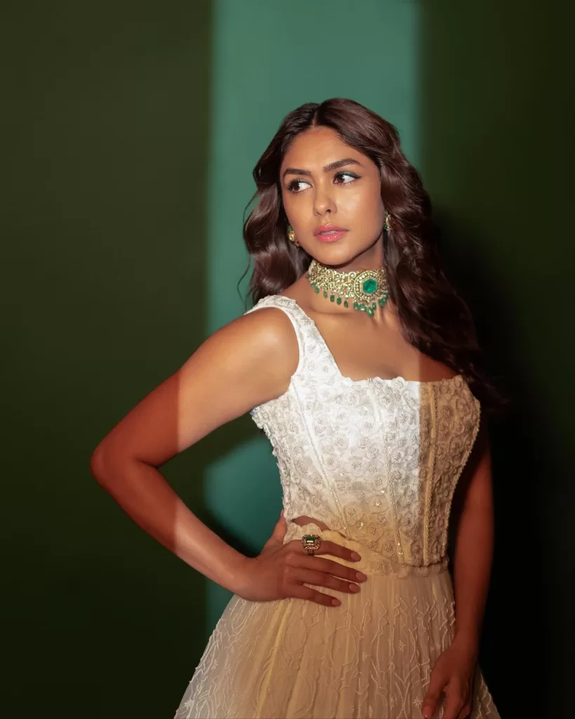 Mrunal Thakur Latest Photos