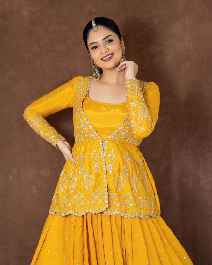 sreemukhi latest photoshoot