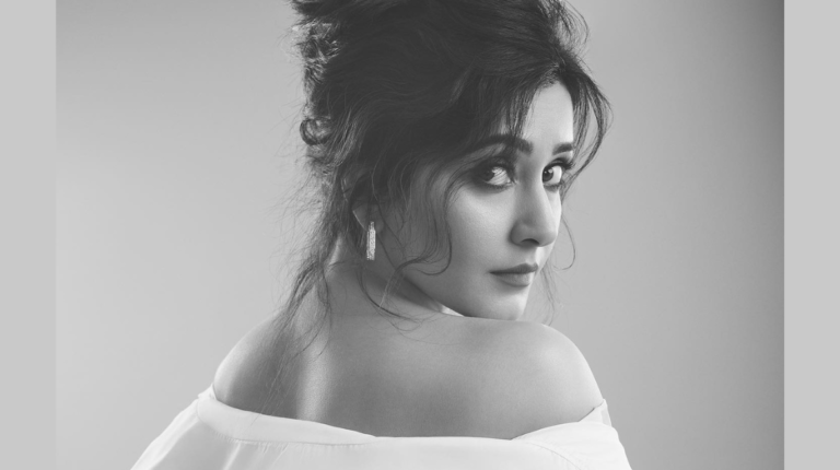 Latest Photos Raashii khanna: Stuns in Black and White