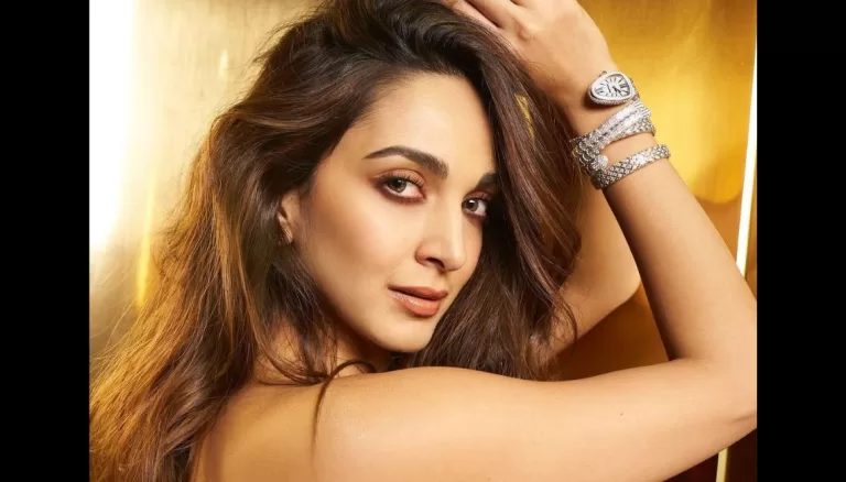 Kiara Advani Looks Killing in Black