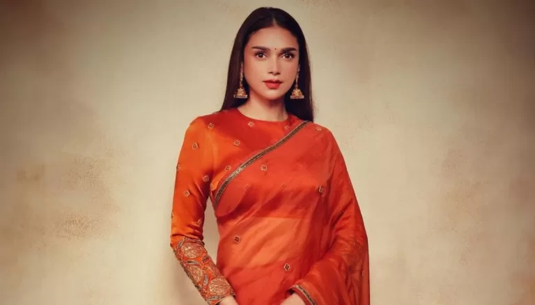 Aditi Rao Hydari Radiates Saree Elegance