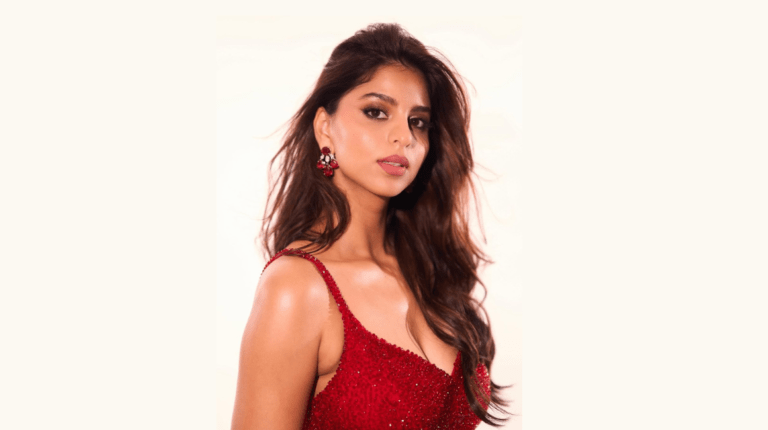 Suhana Khan Looks Hot in Red