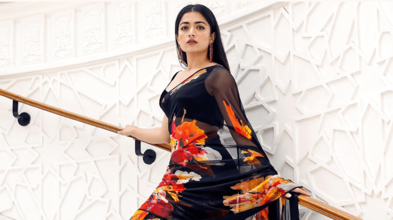 Rashmika Mandanna Dazzles in Black Saree