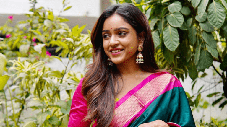 Vithika Sheru Latest Photos: Gorgeous in Green Saree