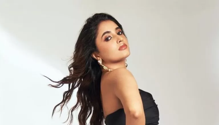 Priyanka Mohan Looks Killing in Black