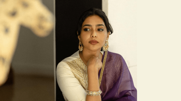 Aishwarya Lekshmi: Dazzles in Saree | A Feast for the Eyes