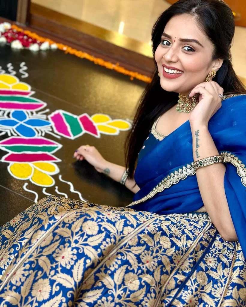 sreemukhi