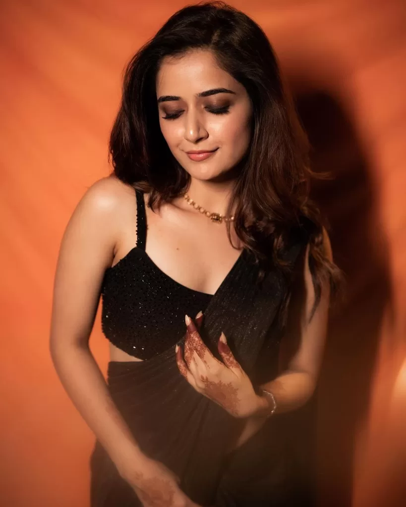 Ashika Ranganath Sexy pics
