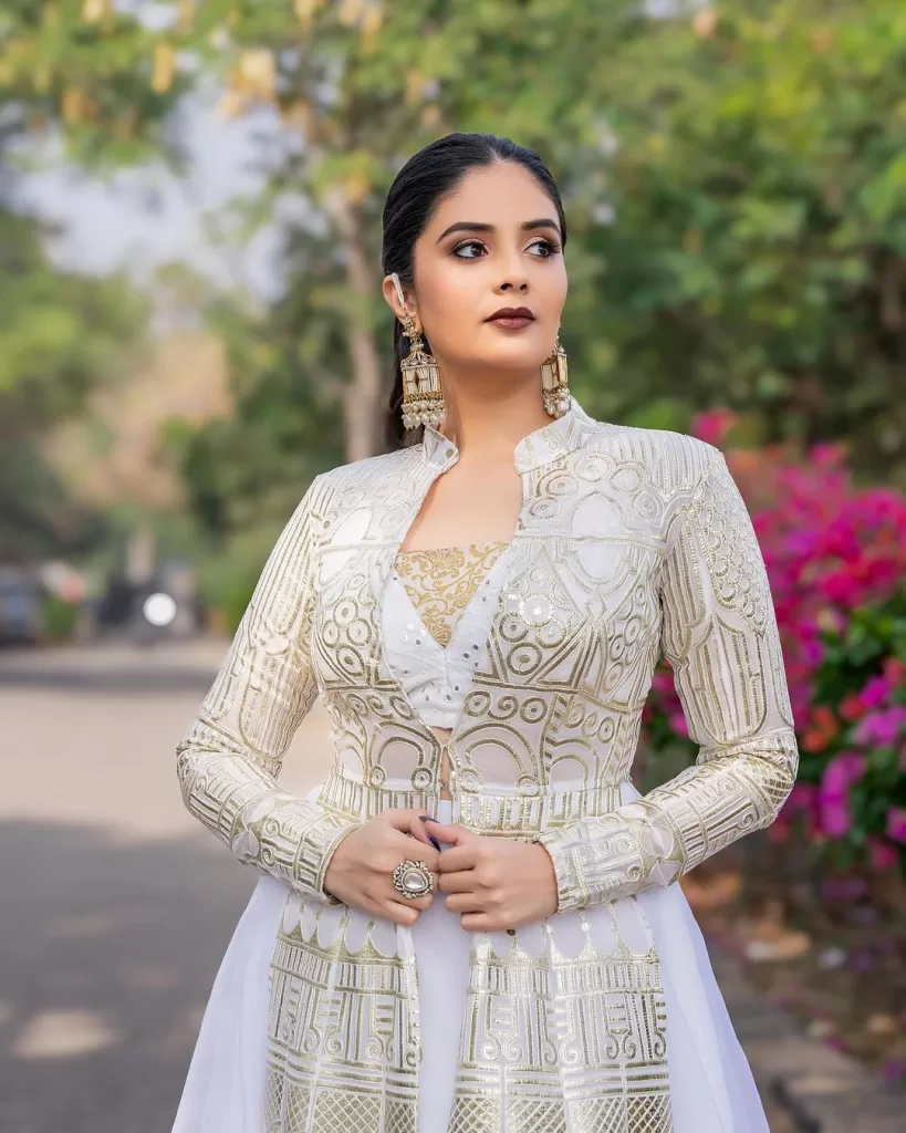 sreemukhi latest photoshoot