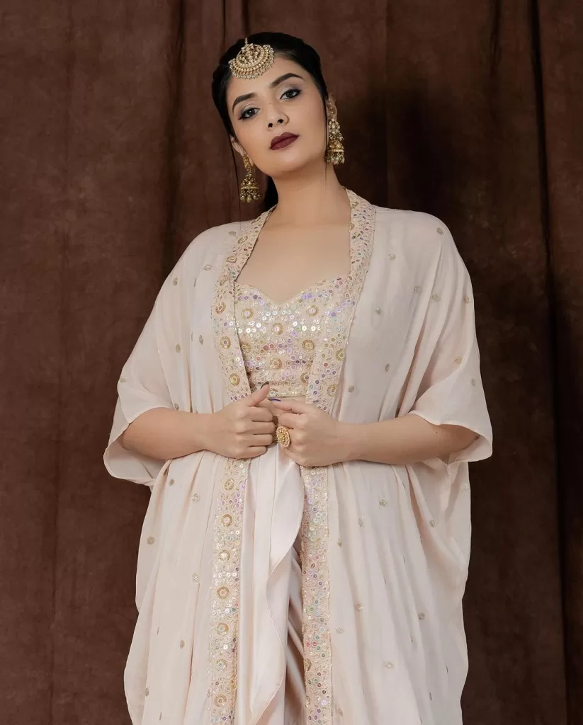 sreemukhi latest photoshoot