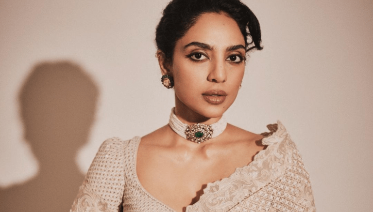 Sobhita Dhulipala Latest Photos | Stunning in Saree