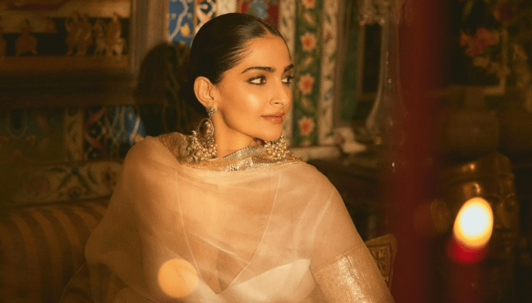 Bollywood Beauty Sonam Kapoor Latest Photos