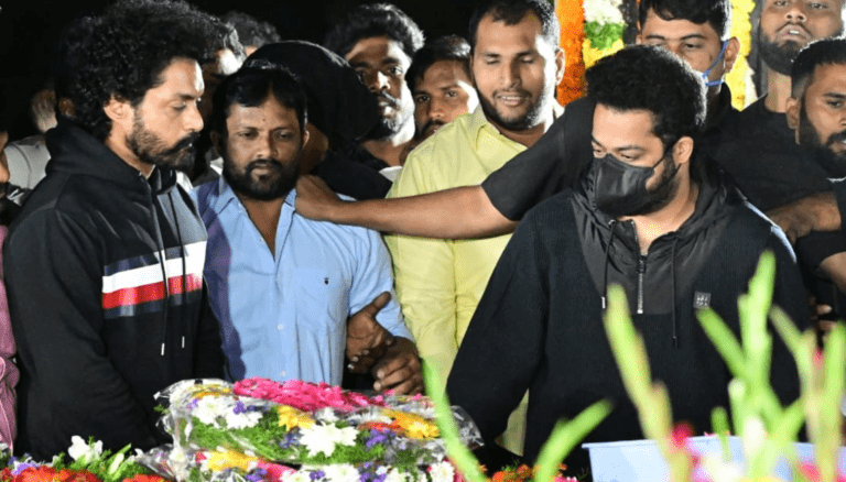 Nandamuri Family Tributes to Nandamuri Taraka Rama Rao