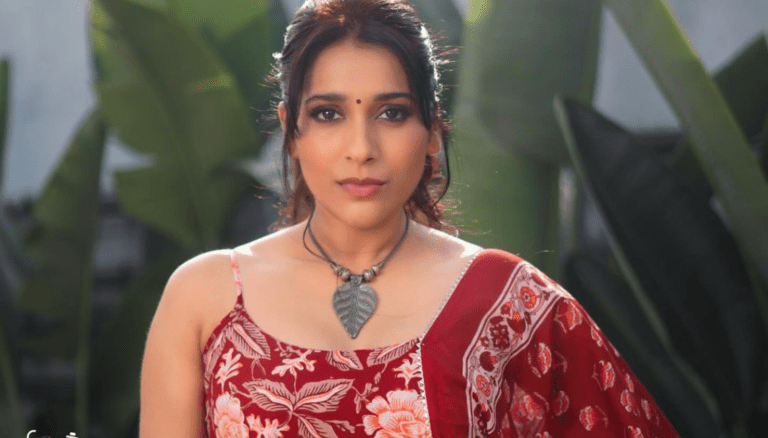 Rashmi Gautam New Pics | Looks Glorious in Red