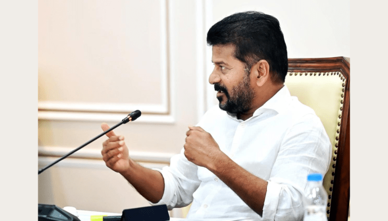 Telangana CM Appeals to Sonia Gandhi to Contest Lok Sabha Elections