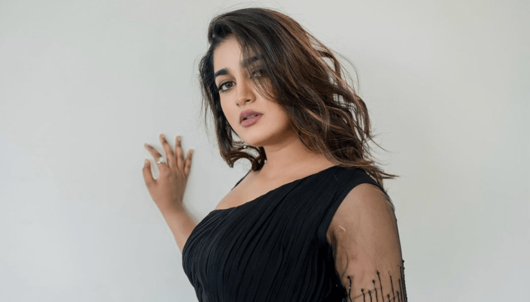 Dimple Hyati Latest Hot Photos | Looks Sexy in Balck