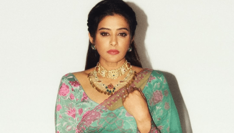 Priya Mani Latest Photos in Green Saree Glam