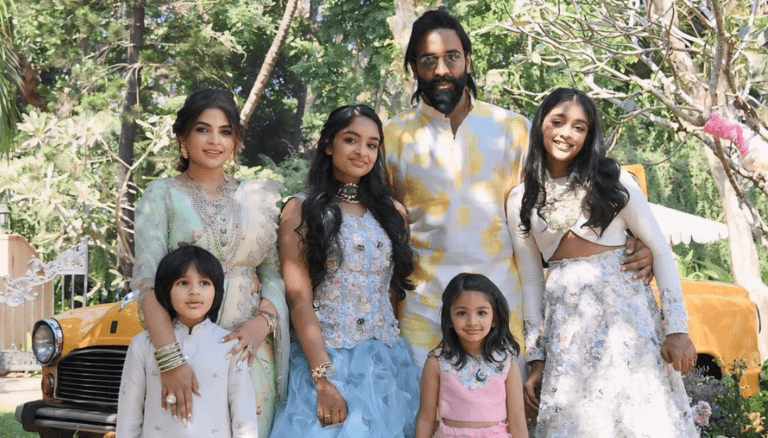 Manchu Vishnu Family Photos | Looks Beautiful in Colourful Outfits