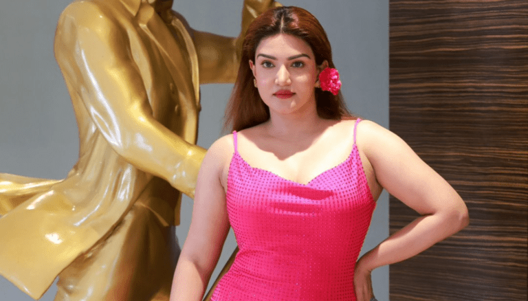 Honey Rose Hot Pics | Looks Sexy in Pink