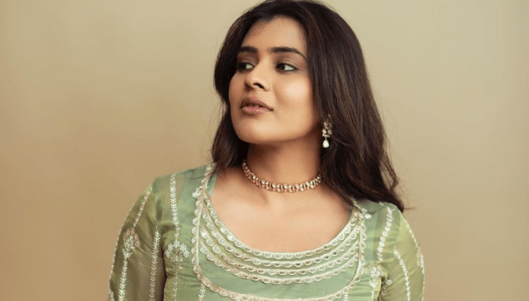 Hebah Patel Latest Photos | Looks Gorgeous in Green