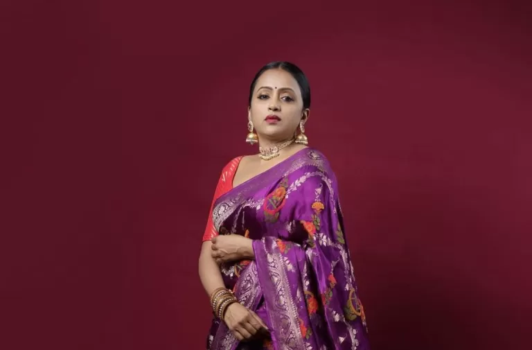 Suma Kanakala Latest Saree Perfection Pics