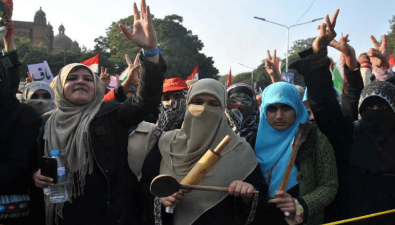 World Bank Warns of Impending Poverty Surge in Pakistan