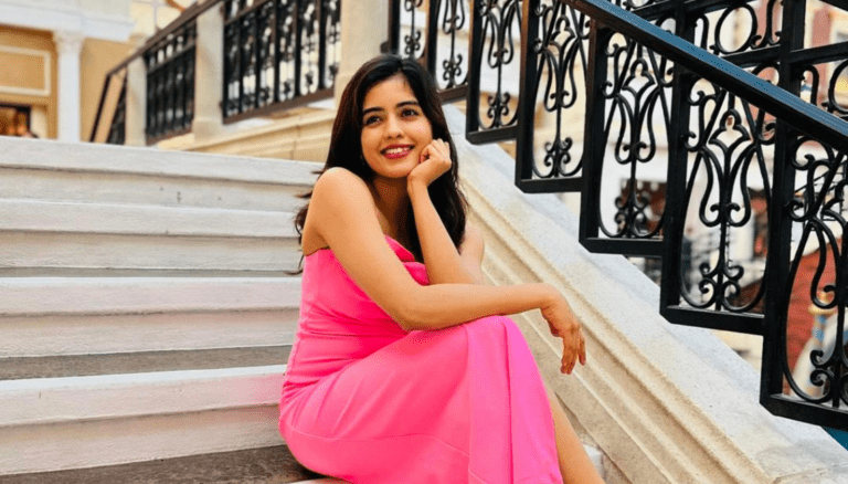 Graceful and gorgeous, that’s Amritha Aiyer.