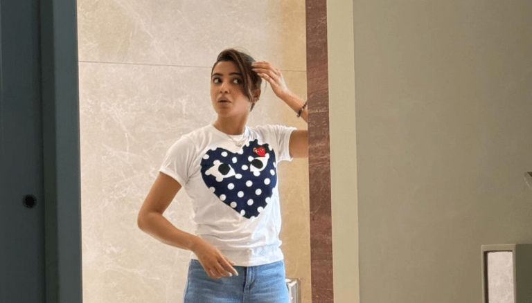 Samantha Latest Cute Looking Photos