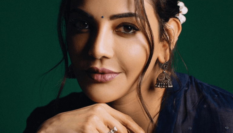 Kajal shines bright with her stunning presence.