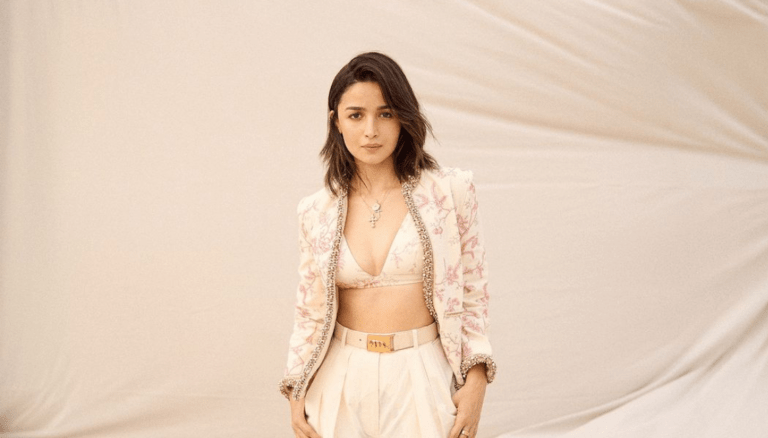 Alia Bhatt steals the spotlight again!