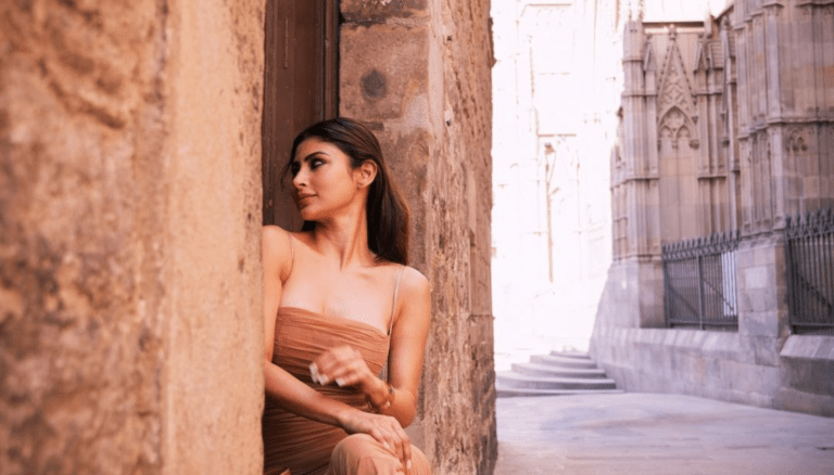 Mouni Roy looking fabulous in her newest post.