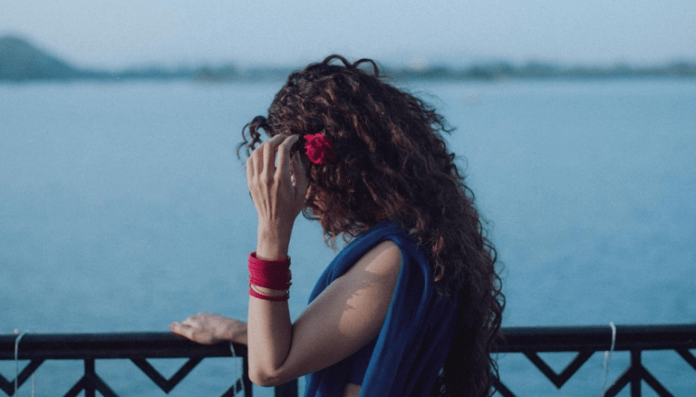 Taapsee Pannu stuns with her charm!