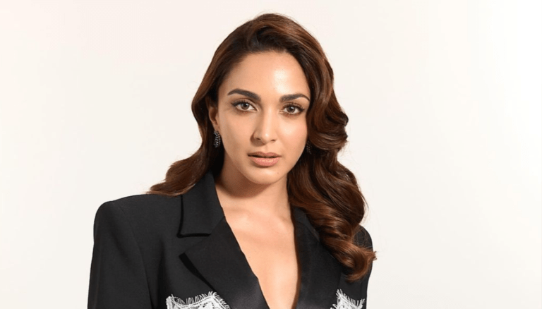 Kiara Advani is radiating elegance in stunning look!