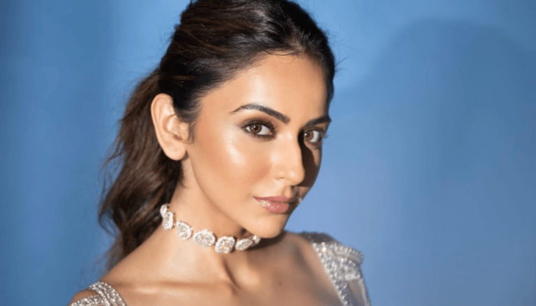 Rakul Preet effortlessly glowing with beauty.