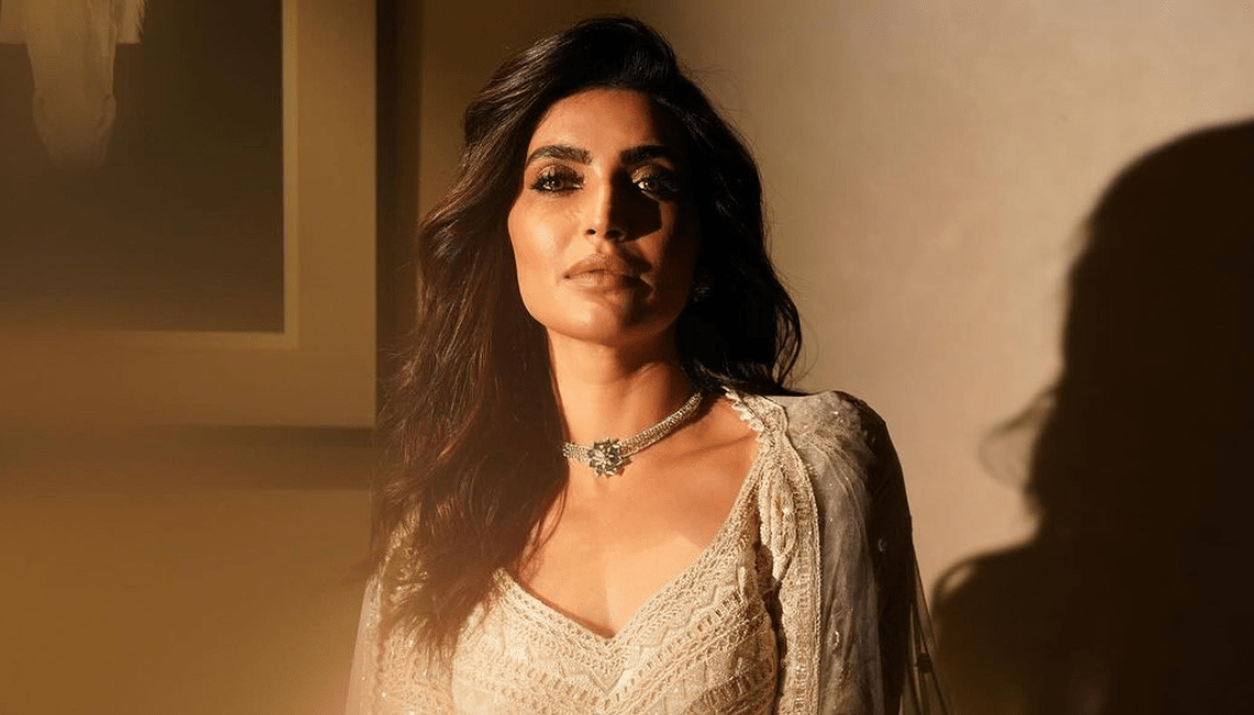 Karishma Tanna Shining Brighter Than Ever!