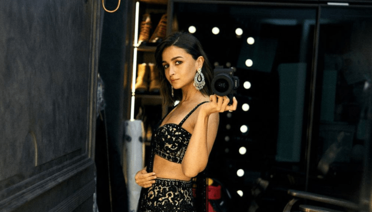 Alia Bhatt looking effortlessly glamorous.