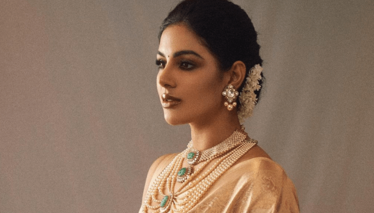 Samyuktha looking stunning in this latest shot!