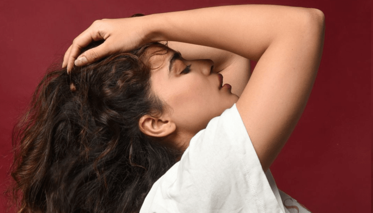 Ketika Sharma dazzles with her stunning look!