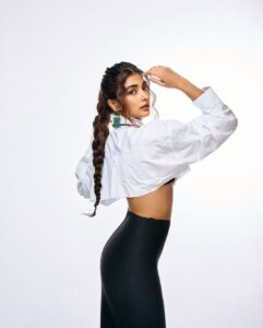 pooja hegde 