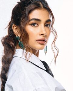 pooja hegde 