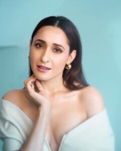 pragya jaiswal