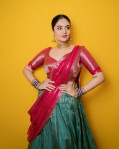 sreemukhi